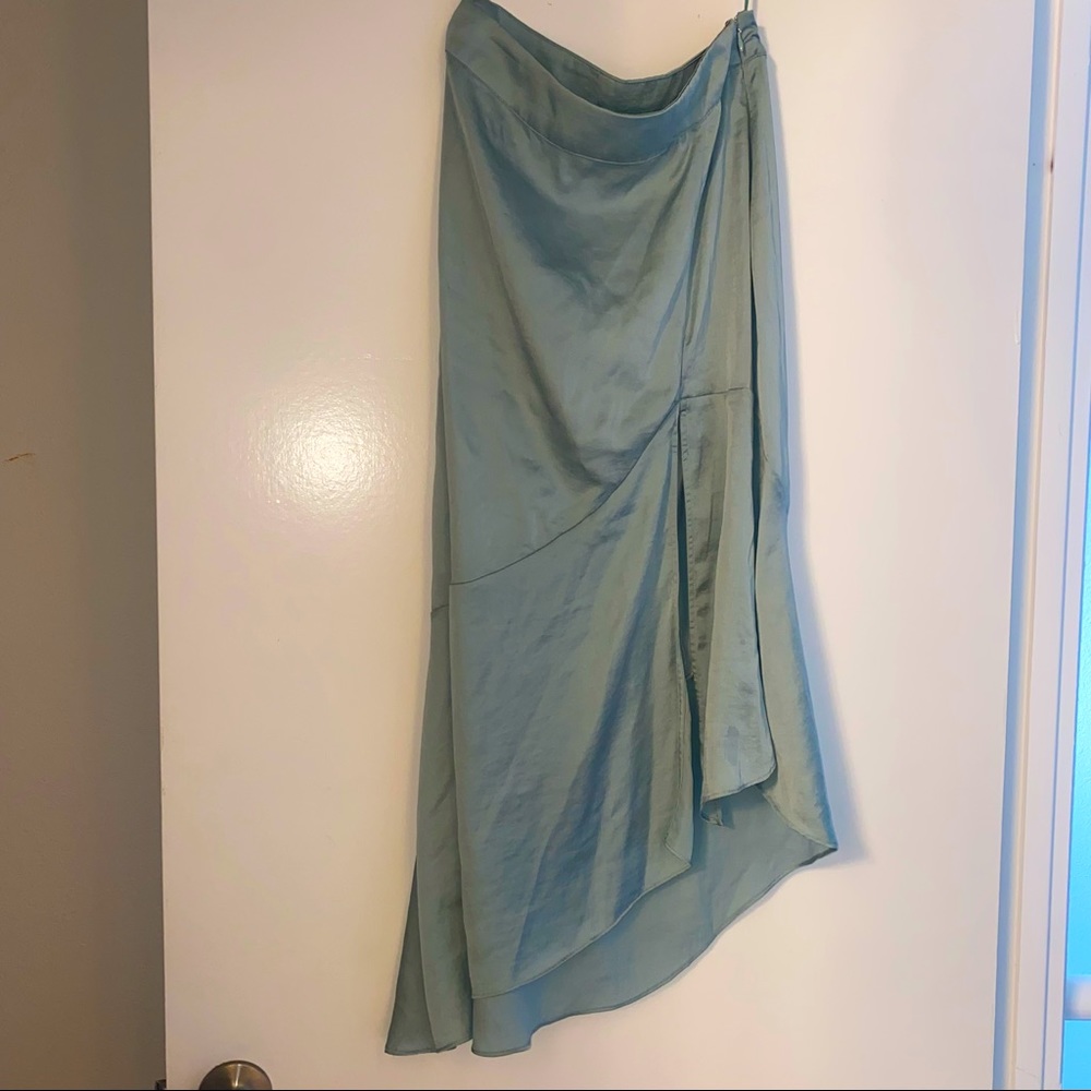 Free People skirt with slit